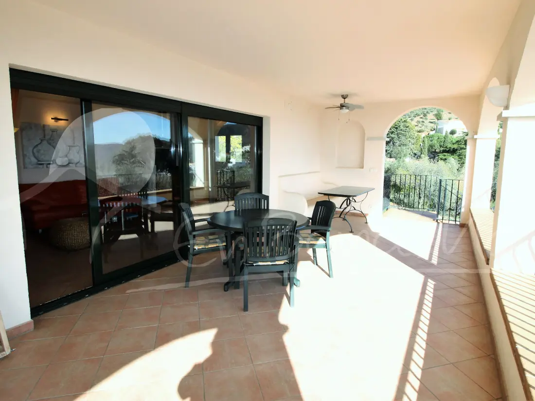 Maison de Vacances Roses 915