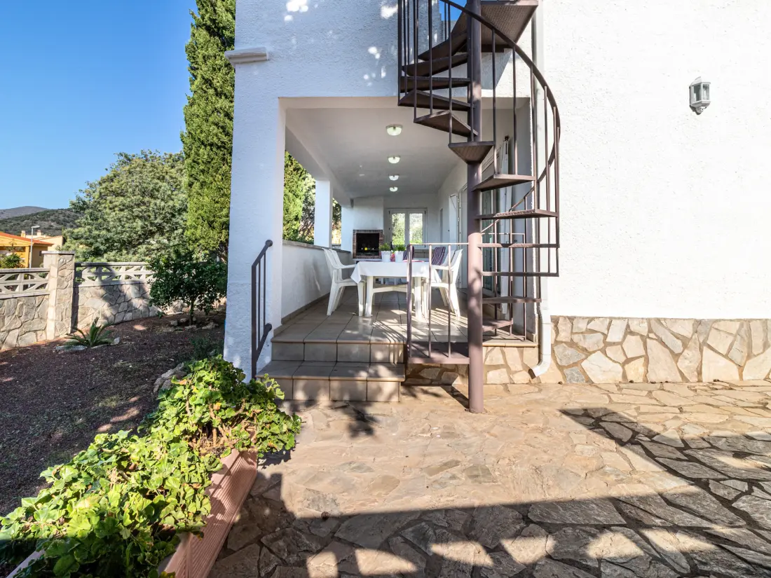 Maison de Vacances Roses 956