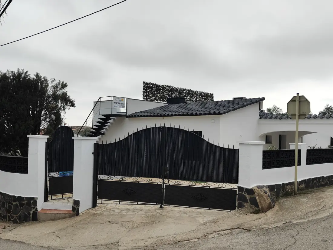 Maison de Vacances Roses 965