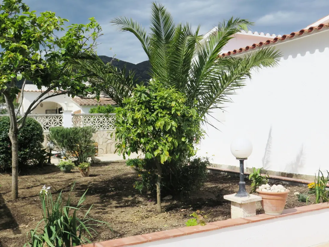 Maison de Vacances Roses 969