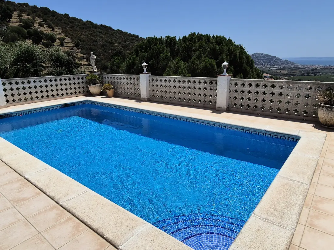 Maison de Vacances Roses 972