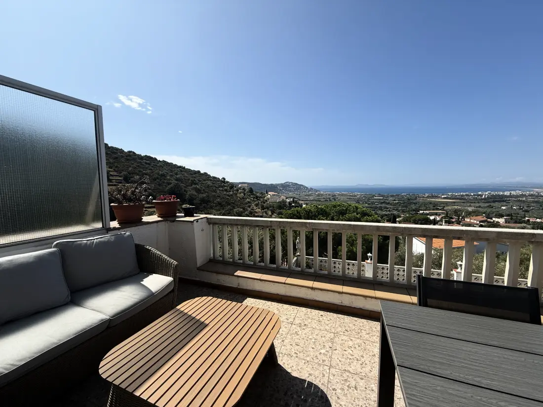Maison de Vacances Roses 972
