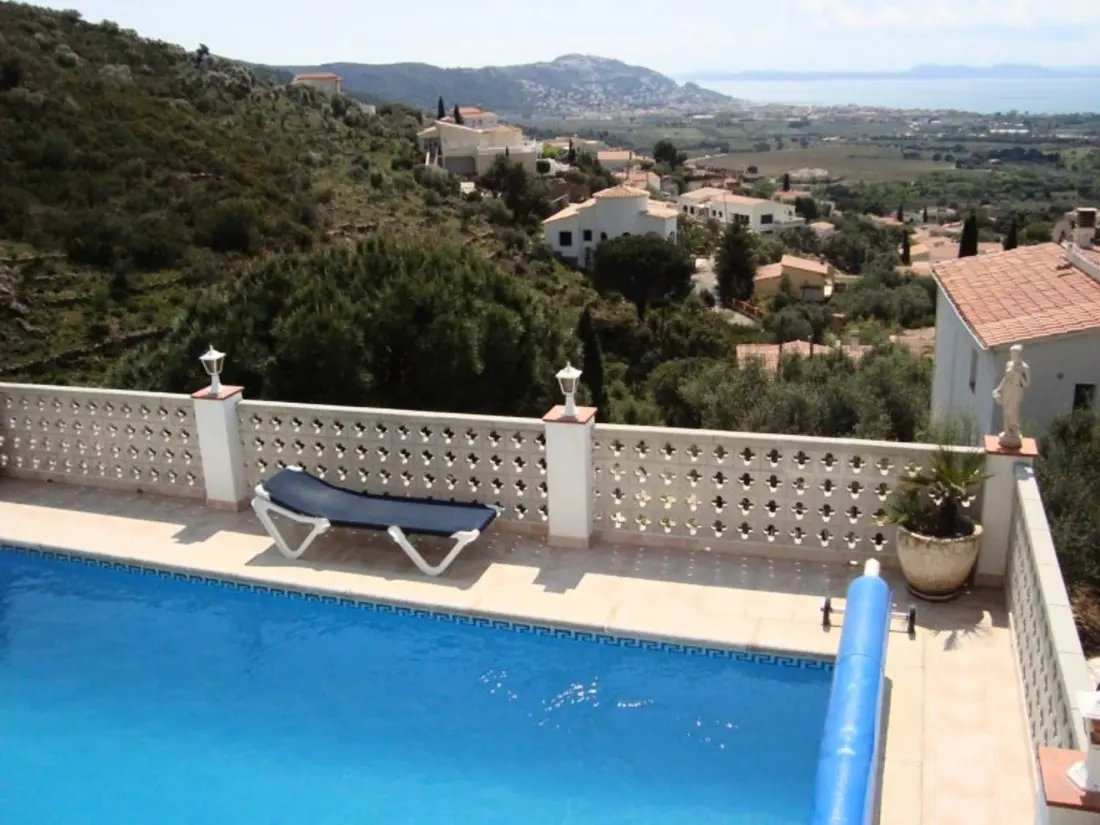 Maison de Vacances Roses 972