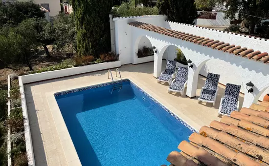 Maison de Vacances Roses 979