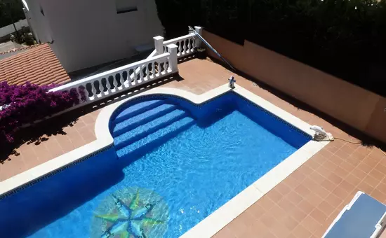 Maison de Vacances Roses 983