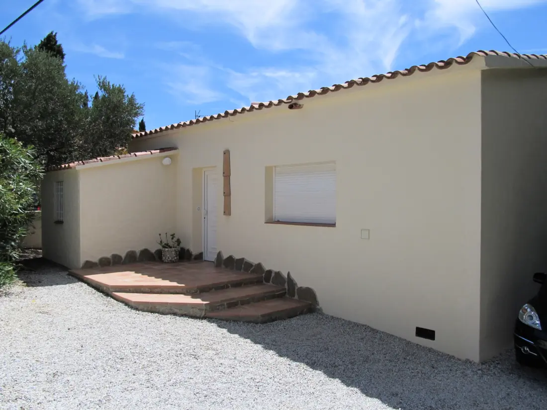 Maison de Vacances Roses 999