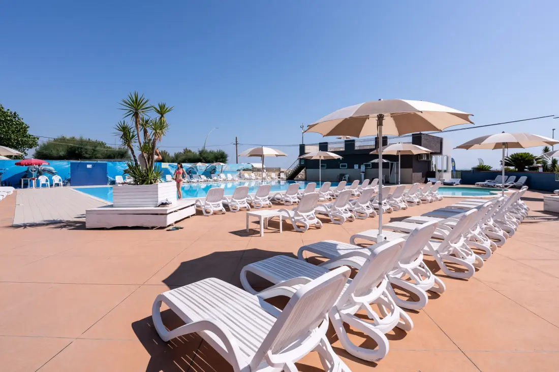 Club del Sole Roseto degli Abruzzi Easy Camping Village  3 étoiles★★★