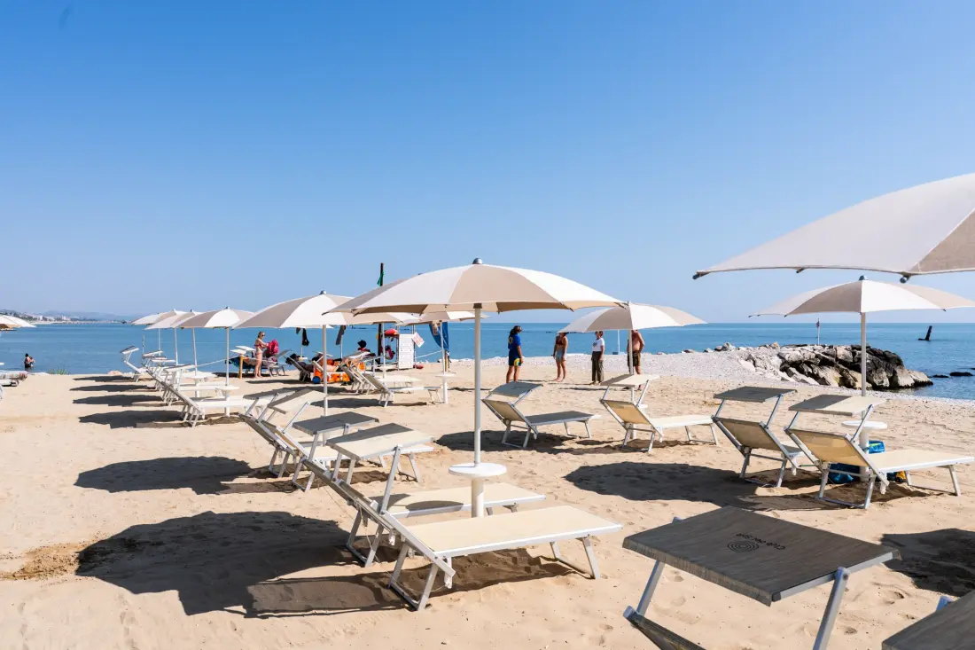Club del Sole Roseto degli Abruzzi Easy Camping Village  3 étoiles★★★