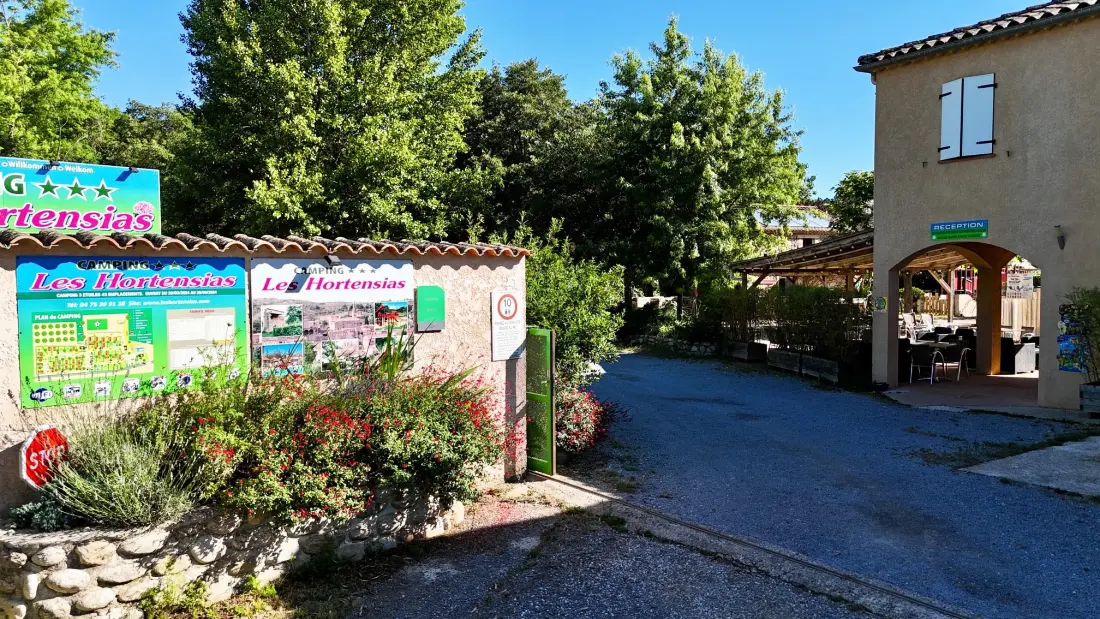 CAMPING LES HORTENSIAS 3 étoiles★★★