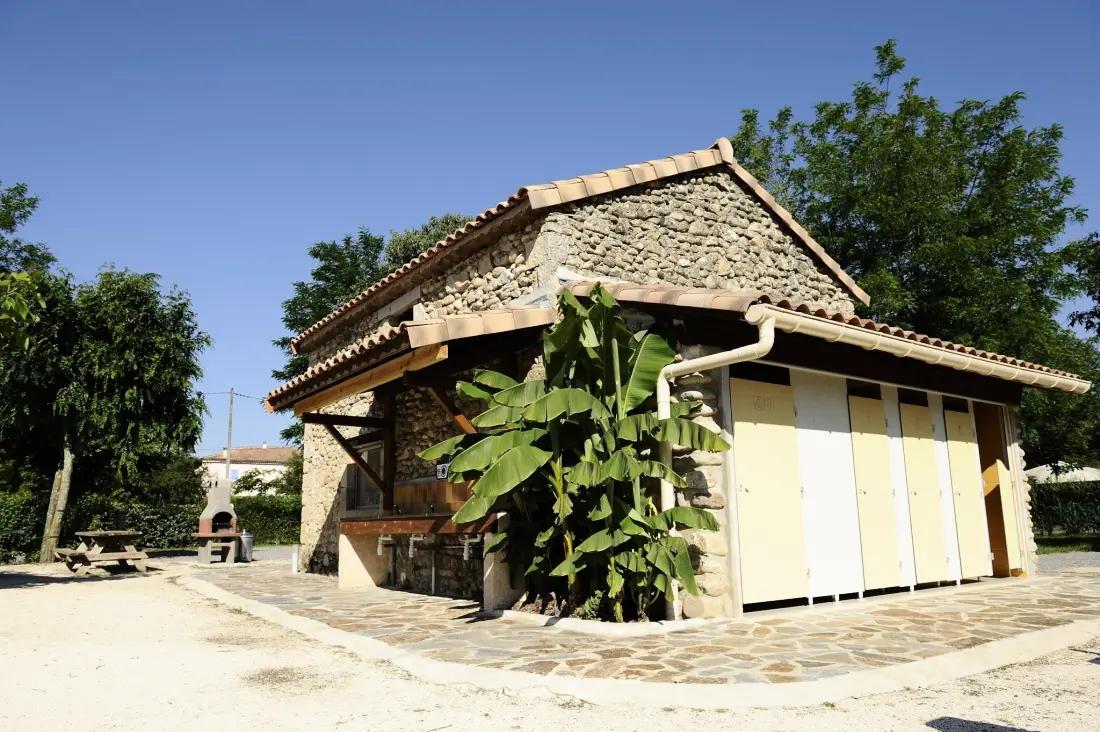 CAMPING LES HORTENSIAS 3 étoiles★★★