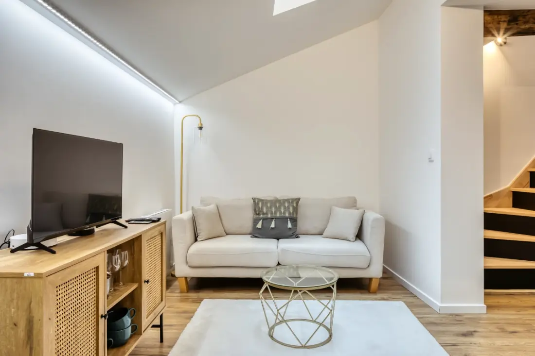 L'écureuil Voyageur Joli Duplex Centre
