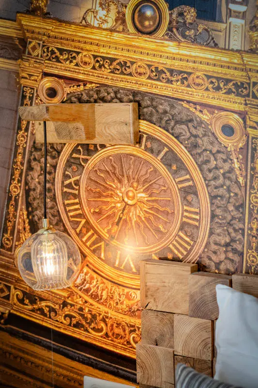 L'escale Du Gros-horloge, Une Parenthèse Prestigieuse Au Coeur De Rouen