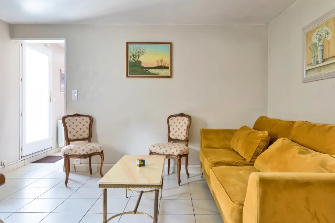Le Chant De Daoud, Maison De Ville Avec Jardin Et Place Stationnement