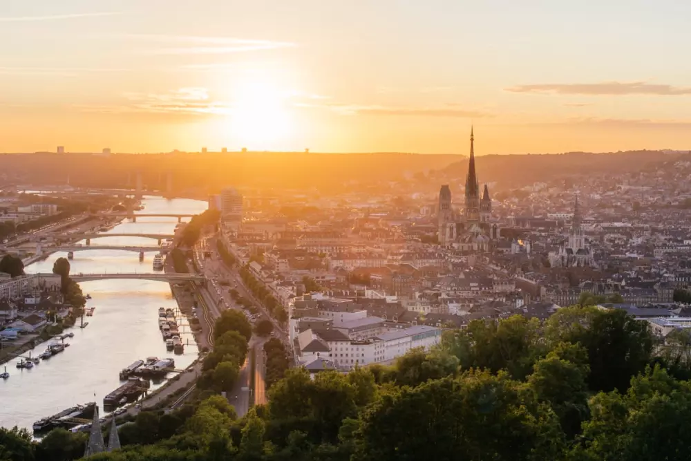 ⭐ Le Jeanne D'arc - Place Du Vieux Marché