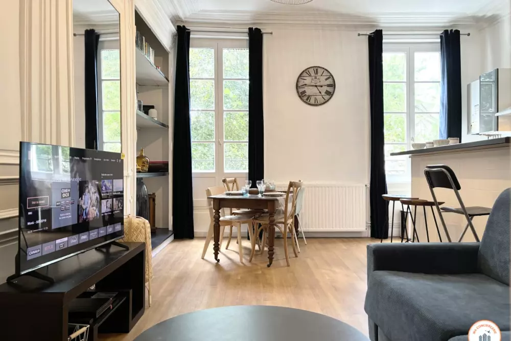 ⭐ Le Jeanne D'arc - Place Du Vieux Marché