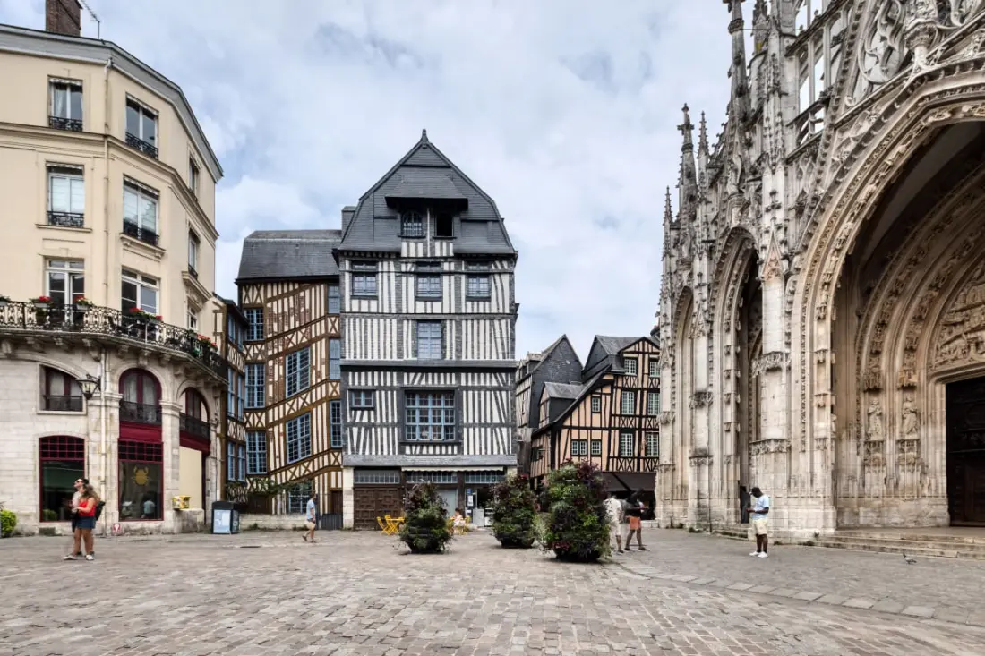 Terra Bella - Joli Appartement Rénové Vue Sur L'Église Saint Maclou