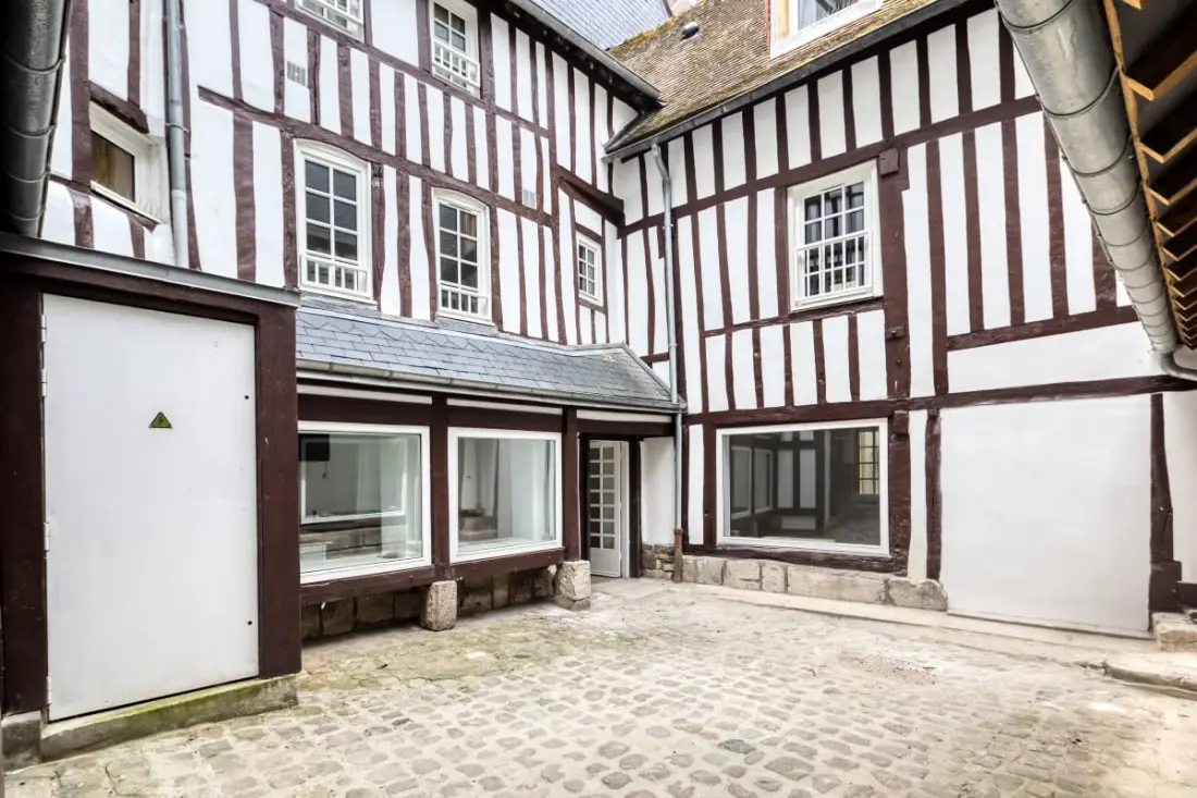 Terra Bella - Joli Appartement Rénové Vue Sur L'Église Saint Maclou