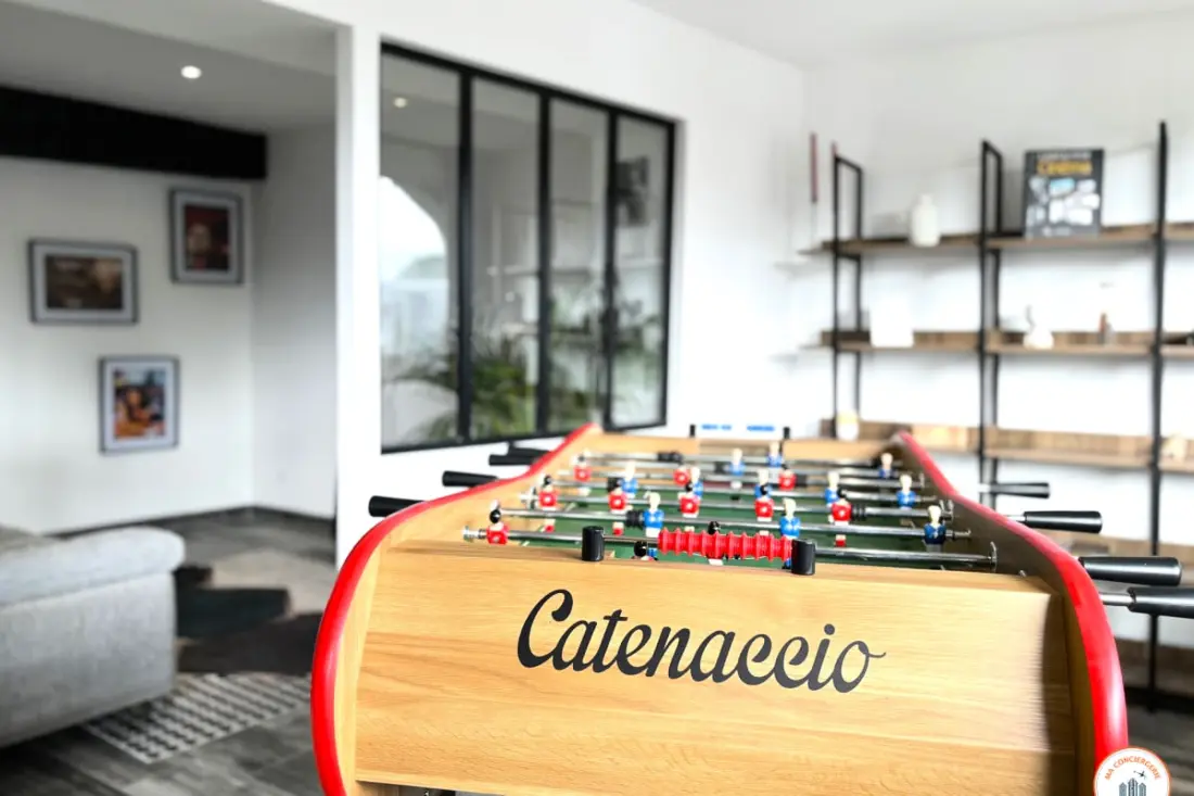 🏆 L'olympe - Babyfoot, Vidéoprojecteur &amp; Parking
