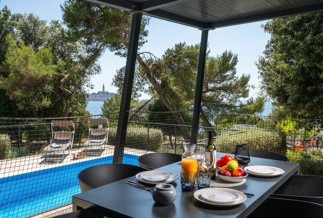 Camping Porton Nature Hideouts 2 étoiles★★