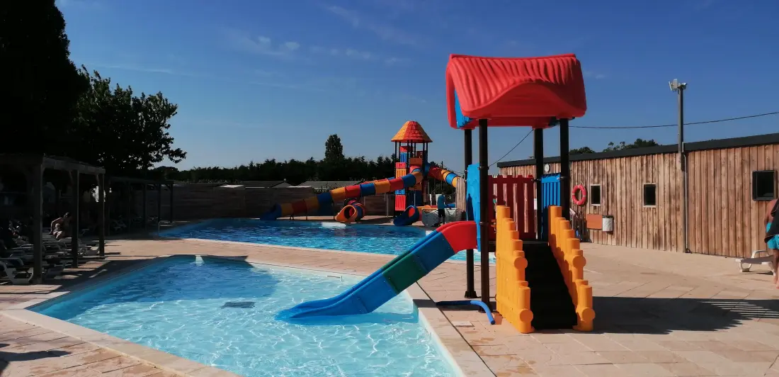 Camping Paradis Les Pins Royan 4 étoiles★★★★