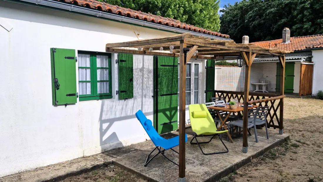 Résidence Au Fond à Droite