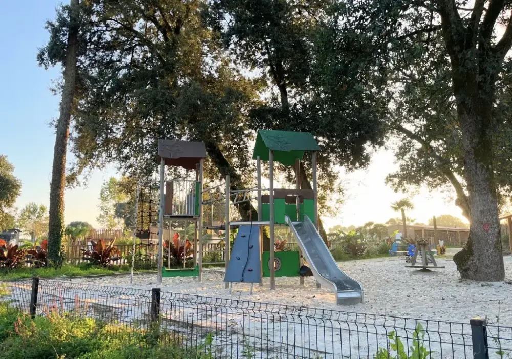 Camping Le Logis4 étoiles★★★★