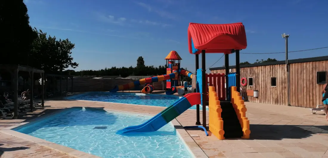 Camping Paradis Les Pins Royan 4 étoiles★★★★