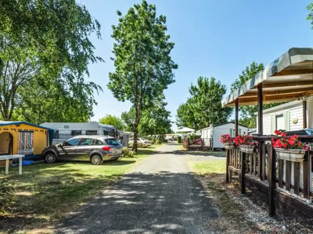 Camping Chant Des Oiseaux 3 étoiles★★★