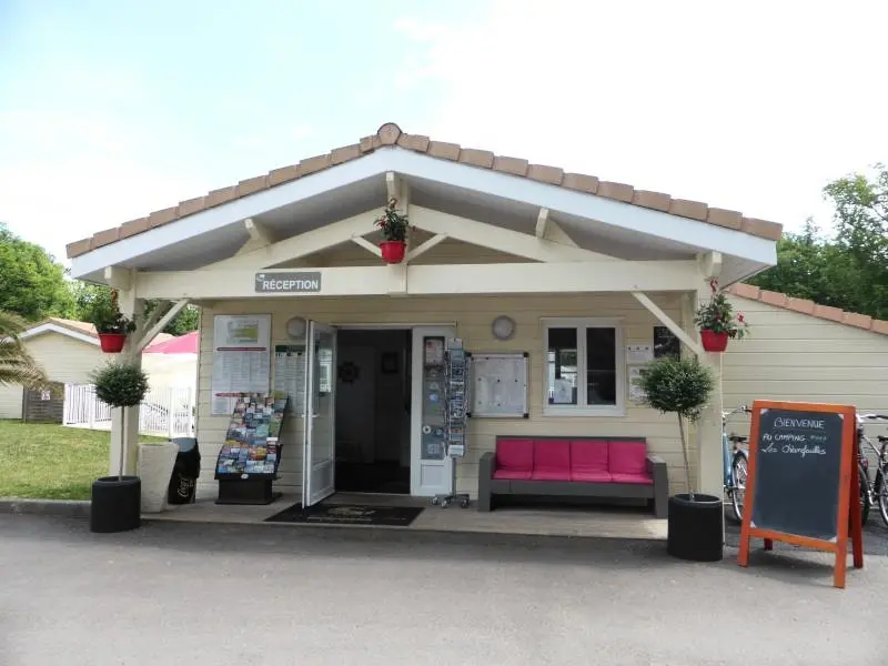 Camping Les Chèvrefeuilles 4 étoiles★★★★