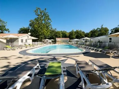 Camping Les Chèvrefeuilles  4 étoiles★★★★