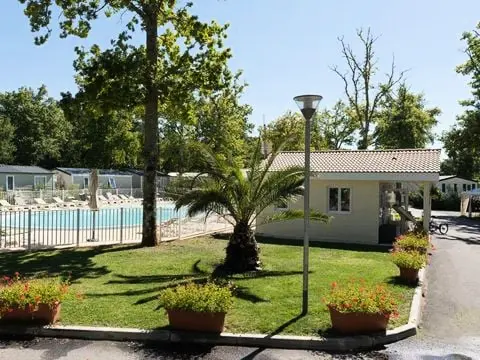 Camping Les Chèvrefeuilles  4 étoiles★★★★