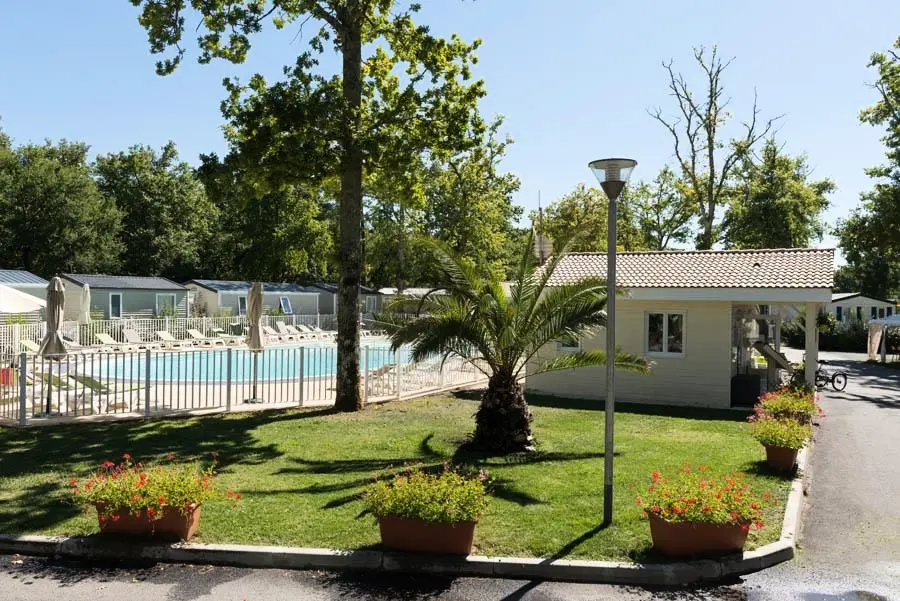 Camping Les Chèvrefeuilles 4 étoiles★★★★