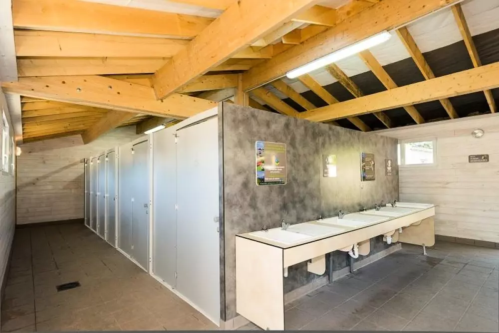 Camping Les Chèvrefeuilles 4 étoiles★★★★