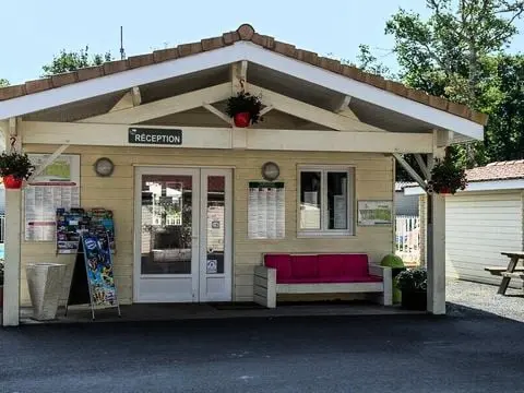 Camping Les Chèvrefeuilles  4 étoiles★★★★