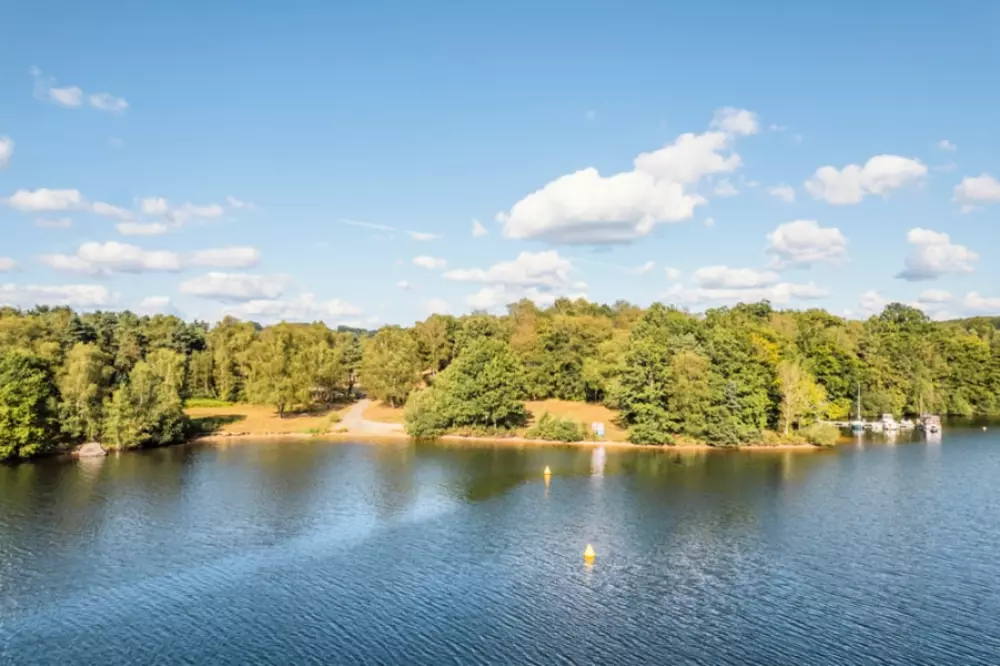 Camping Ushuaïa Villages - La Presqu'Ile 3 étoiles★★★