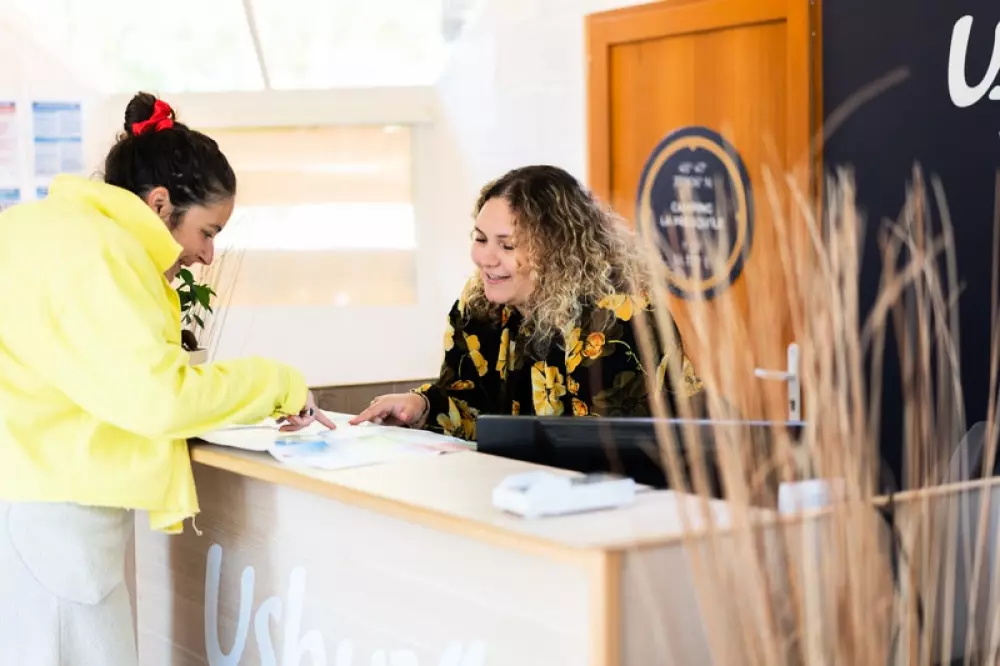 Camping Ushuaïa Villages - La Presqu'Ile 3 étoiles★★★