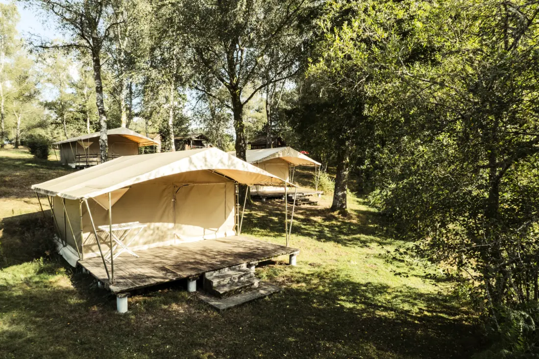 Camping Ushuaïa Villages - La Presqu'Ile 3 étoiles★★★
