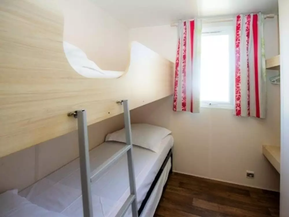 Camping Ushuaïa Villages - La Presqu'Ile 3 étoiles★★★