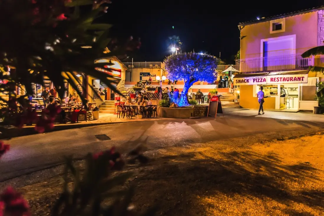 Camping LA CHAPOULIÈRE 4 étoiles★★★★
