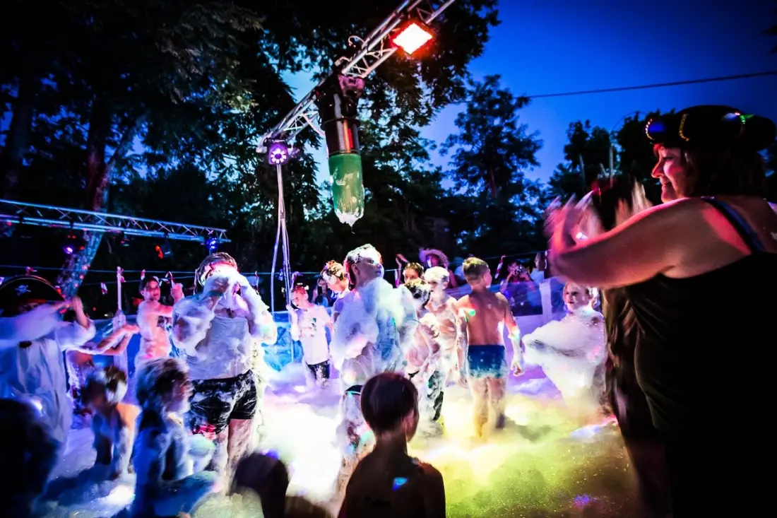 Camping LA CHAPOULIÈRE 4 étoiles★★★★