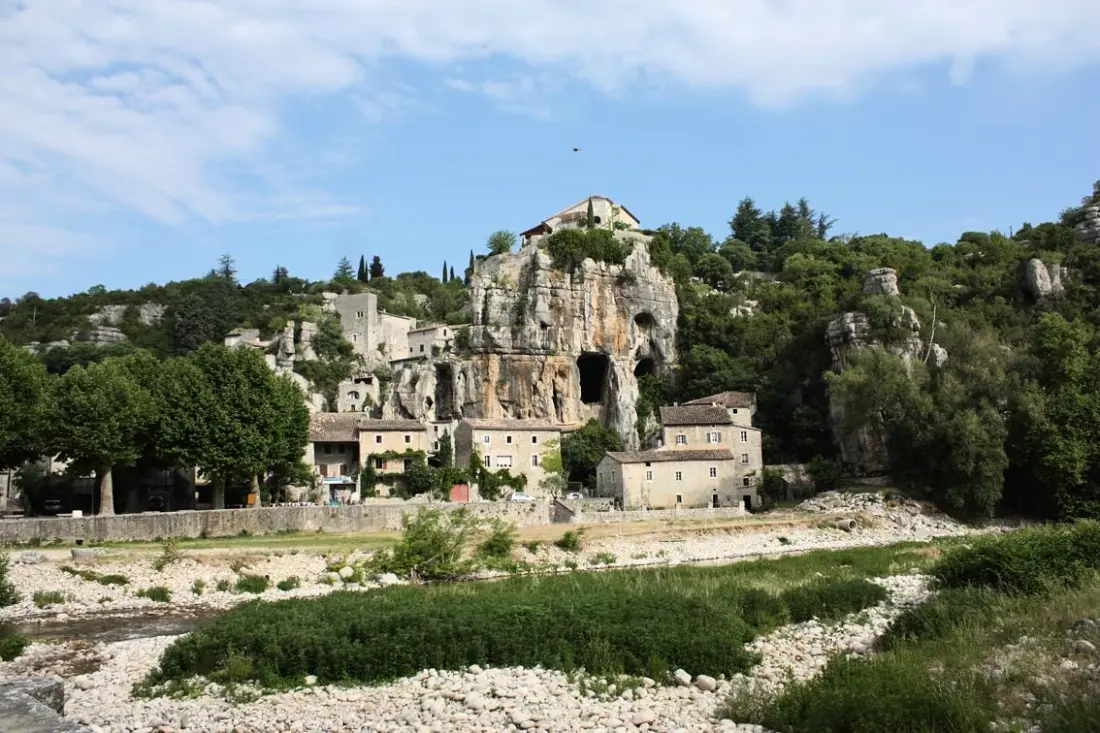 Camping LA CHAPOULIÈRE 4 étoiles★★★★
