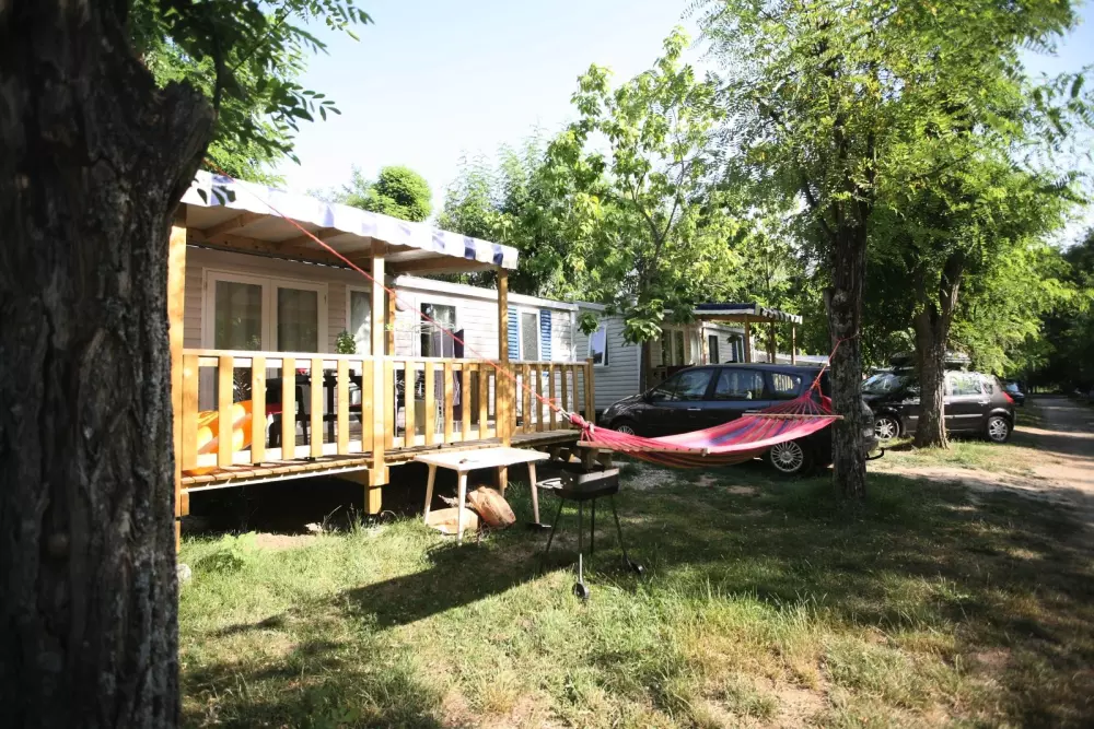 Camping LA CHAPOULIÈRE 4 étoiles★★★★
