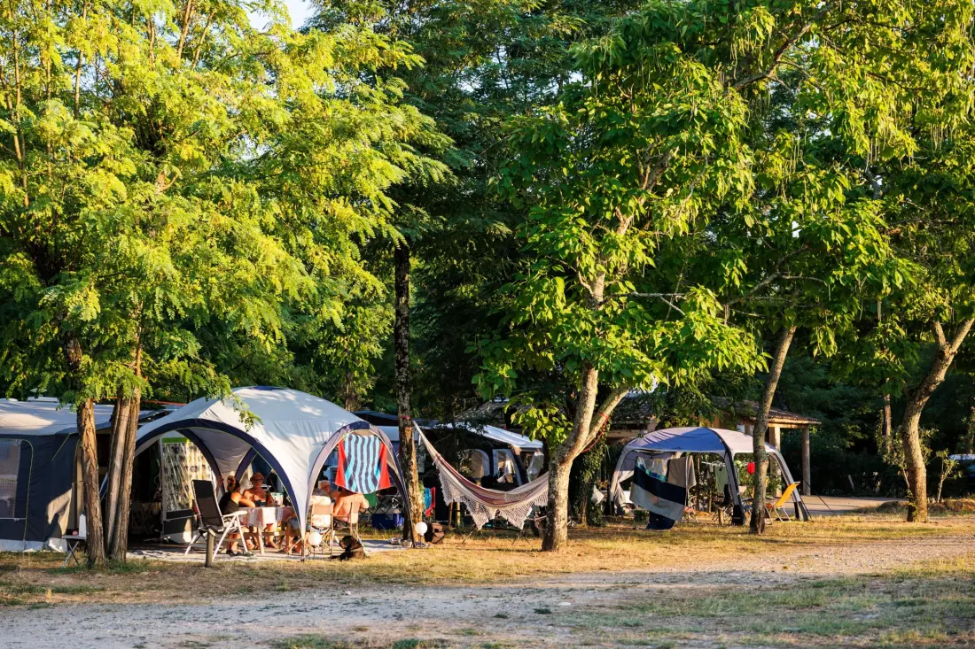 Camping LA CHAPOULIÈRE 4 étoiles★★★★