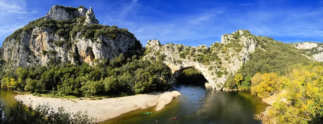 Camping Les Paillotes en Ardèche 4 étoiles★★★★