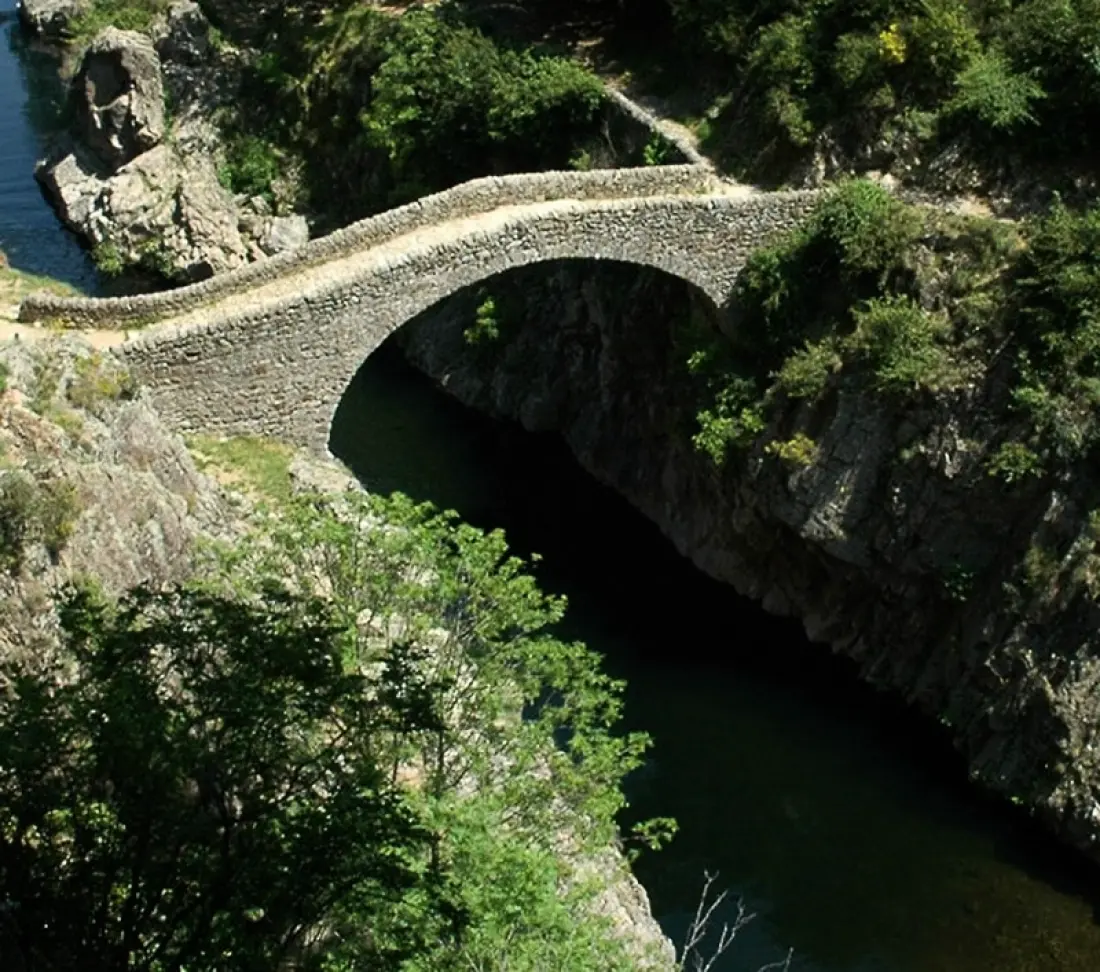 Camping Les Paillotes en Ardèche 4 étoiles★★★★