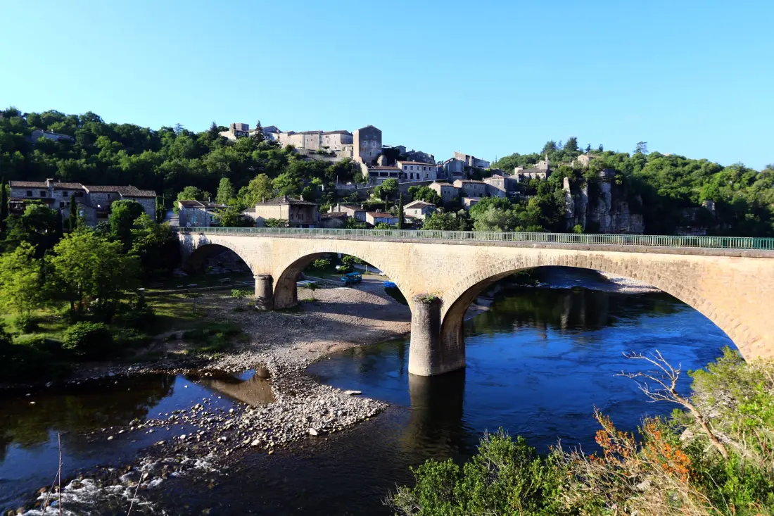 Camping Les Paillotes en Ardèche 4 étoiles★★★★