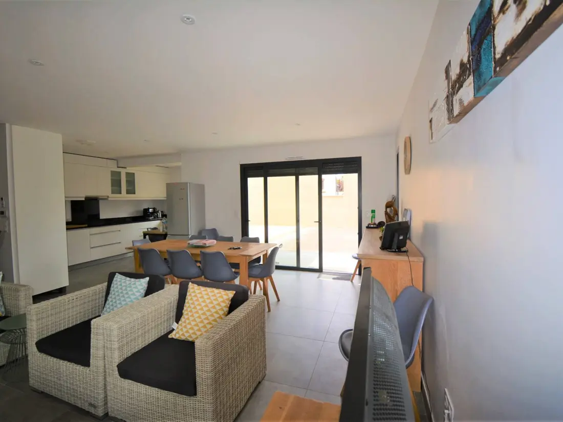 Maison de Vacances RUOMS 5