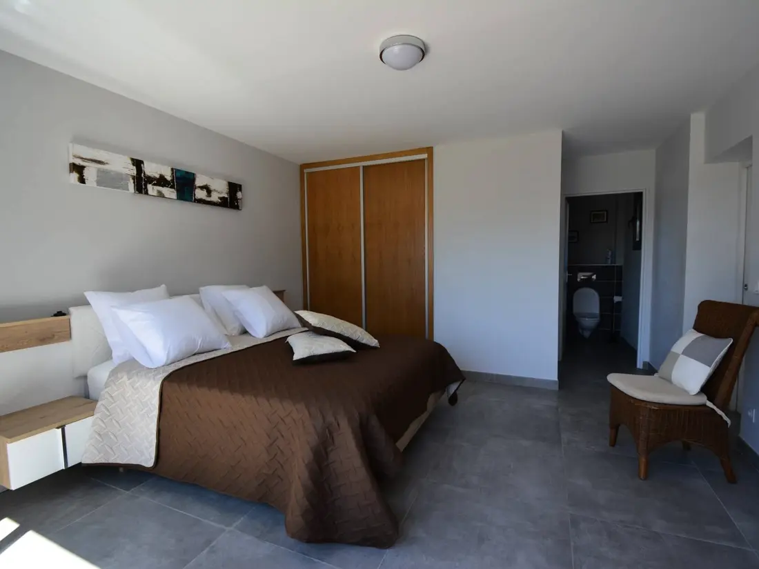 Maison de Vacances RUOMS 5