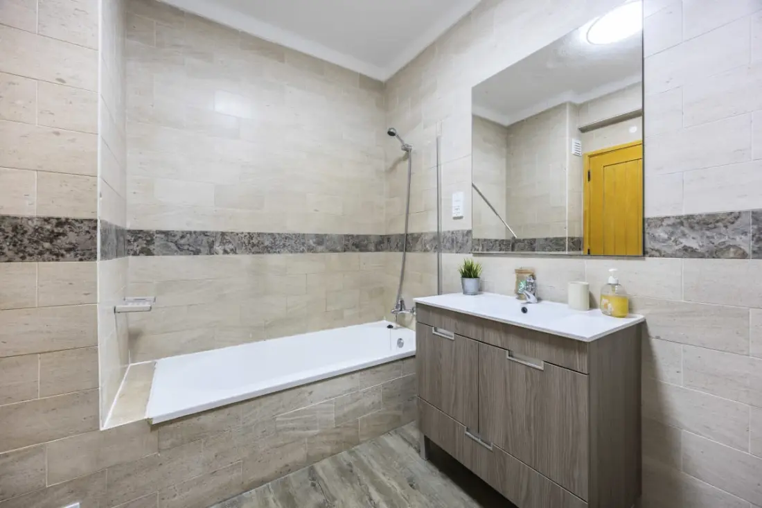 Apartment Júlio Pomar