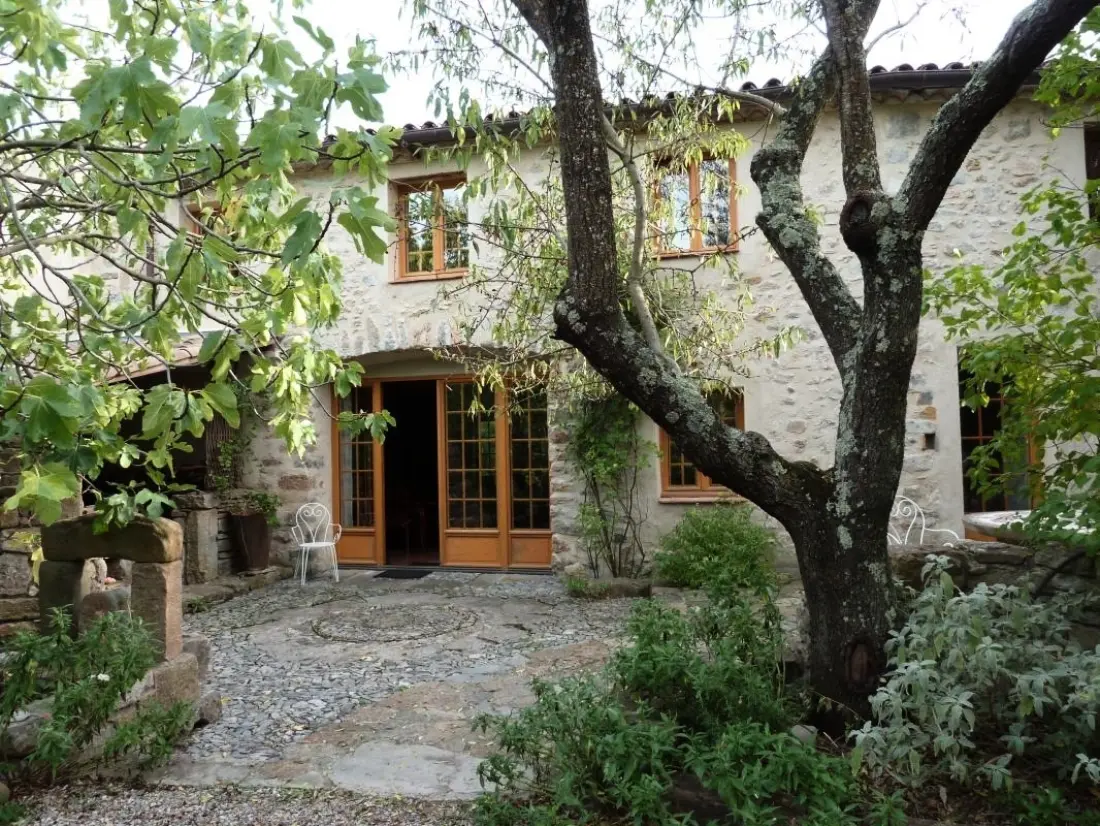 Gîte de France à Saint Martin Des Puits  1